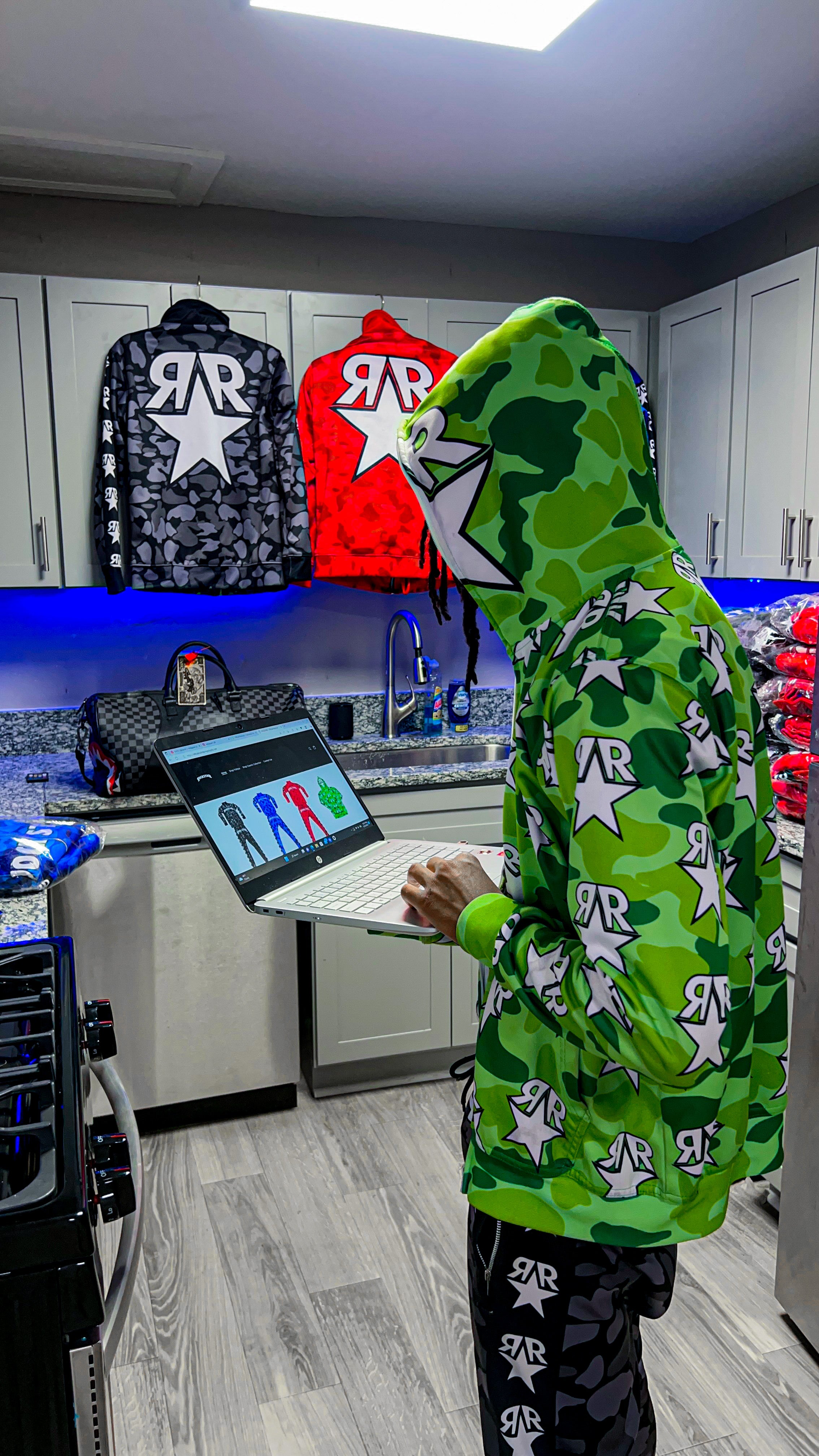 Green Camo Fullzip