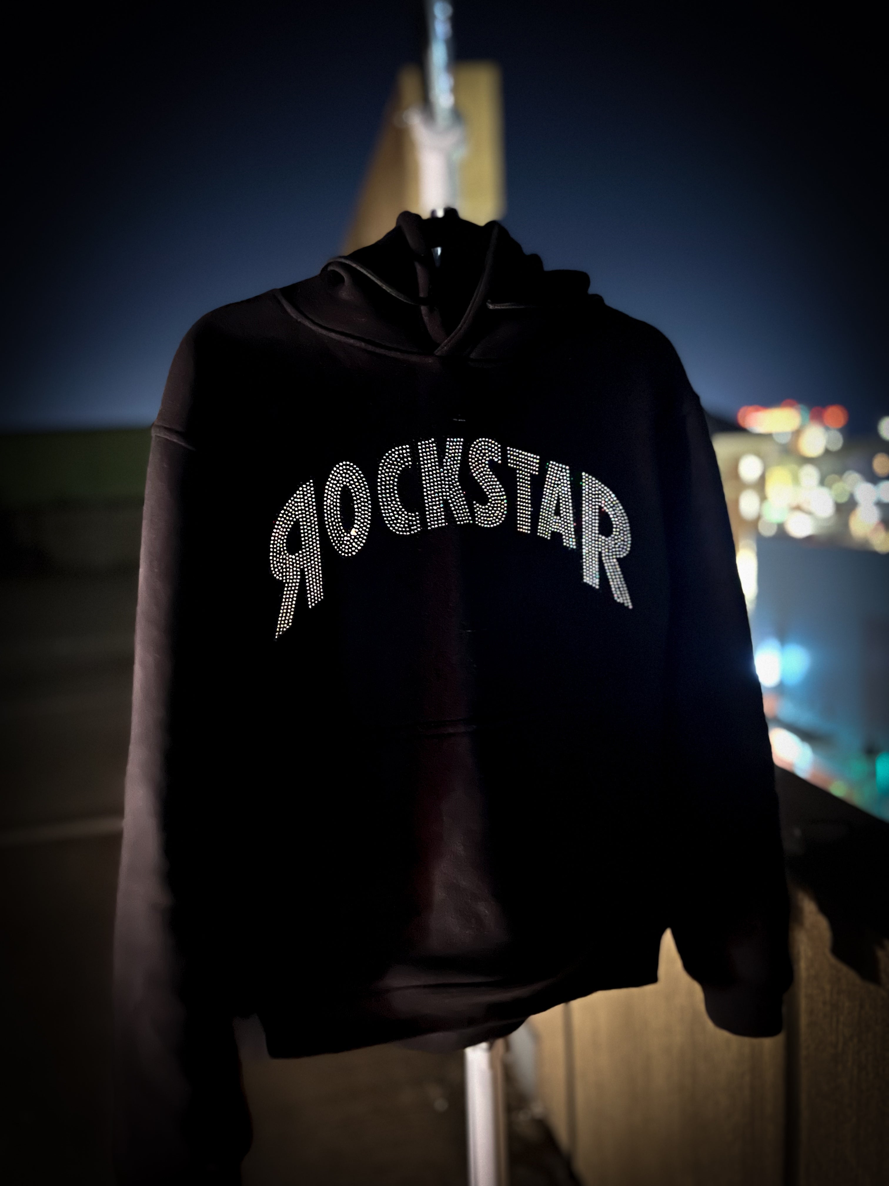“IDFWO” Hoodie Black